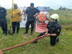 Policías se capacitan para la creación del Cuartel de Bomberos Forestales y Rurales 