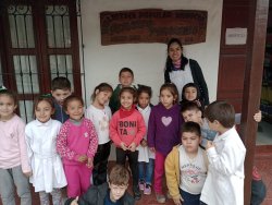Alumnos de Escuelas Primarias visitan la Biblioteca "Gerardo Pisarello
