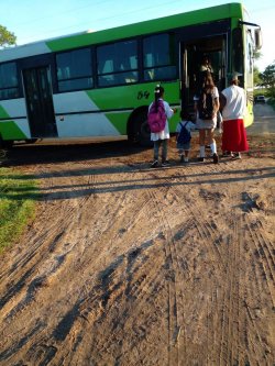  Deficiencias en el transporte urbano de Saladas: demoras y quejas en el inicio del servicio de emergencia