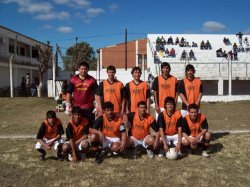 Centenario ganó en un partido no atractivo