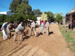 Mburucuyá: Comenzaron los trabajos de pavimentación
