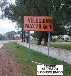 Vuelco de un vehículo en el barrio estación