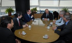Camau se reunió con el ministro Carlos Tomada
