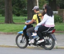 Desde transito aseguran que motociclistas dejaron de usar cascos