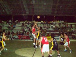 Básquet: Se viene la revancha del clásico