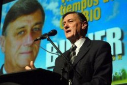 Binner se impuso en Santa Fe y será el primer gobernador socialista en la Argentina