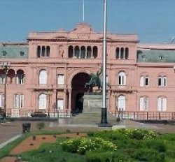 Desde la Rosada repudian la agresión a los ambientalistas en Montevideo