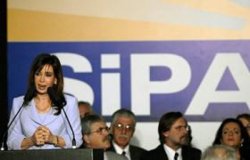 Cristina anunció el fin de las AFJP y envió el proyecto del nuevo sistema al Congreso