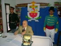El historiador Juan Carlos Raffo presento su libro Palacio de Policía y Justicia