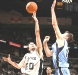 Volvió Ginóbili y los Spurs derrotaron a Utah