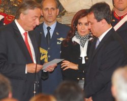 Peirano juró como nuevo ministro de Economía