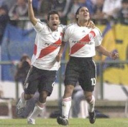 River se adueñó del primer superclásico de 2007