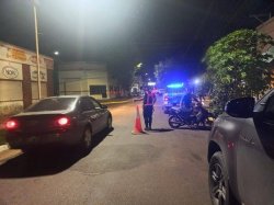 Operativo policial en Saladas: demorados y secuestro de motocicletas en controles nocturnos