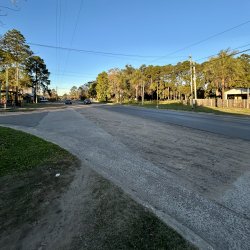 Tras reiterados accidentes, piden cumplir la ordenanza que prevé semáforos en barrio Santa Rita